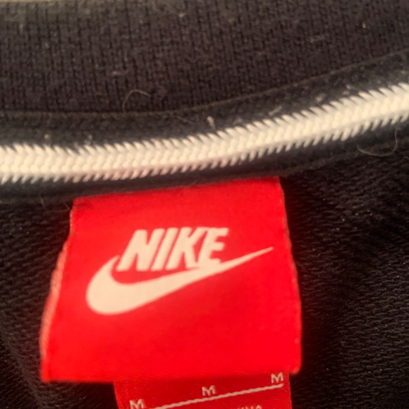 Nike - Gray Crewneck Sweater - Picture 3 of 5